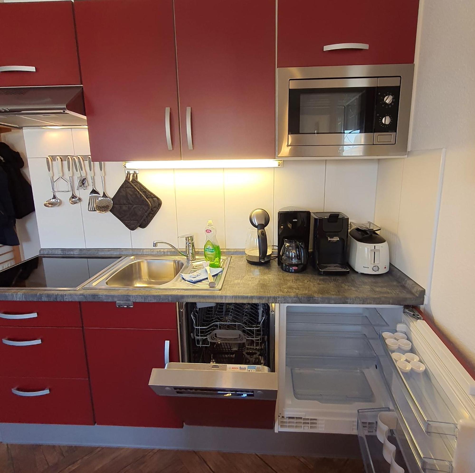 Fritz_Reuter_Str_Sonnenuhr_Wg_5 Apartment Цингст Екстериор снимка