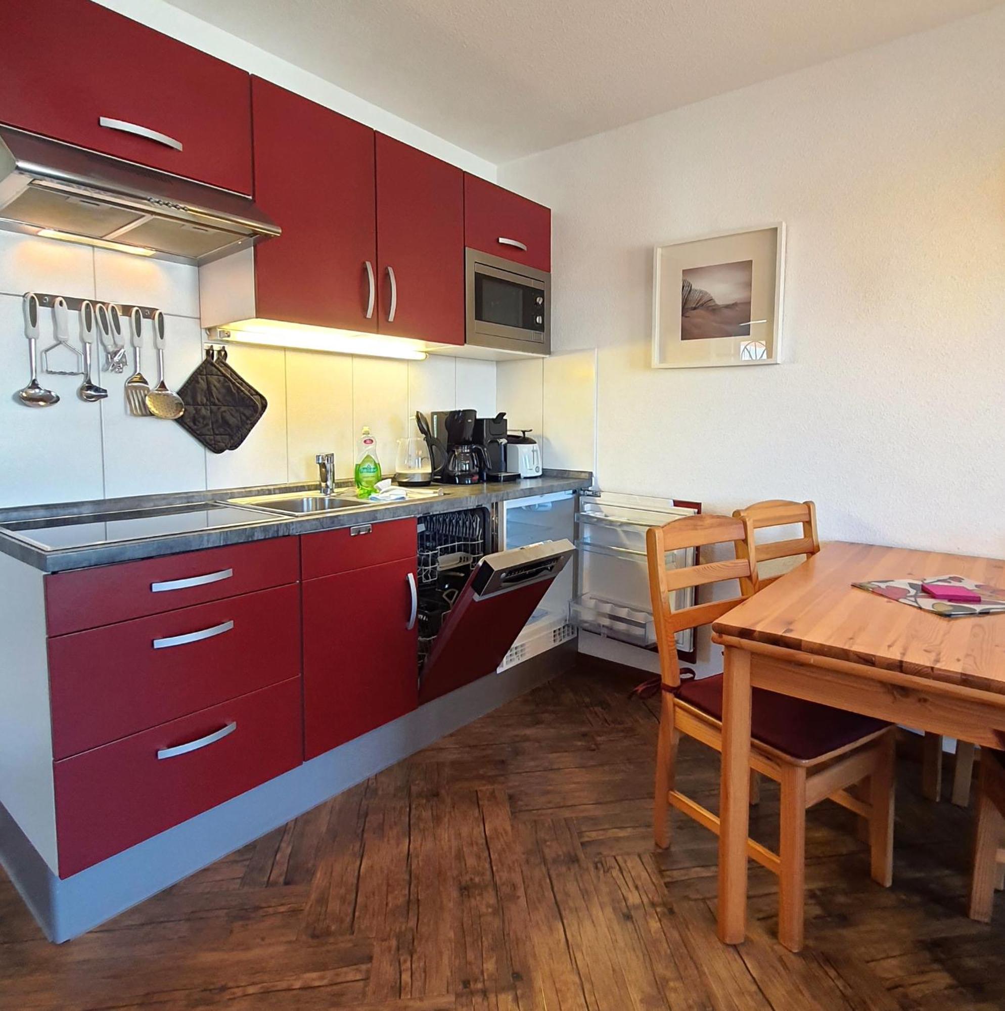 Fritz_Reuter_Str_Sonnenuhr_Wg_5 Apartment Цингст Екстериор снимка